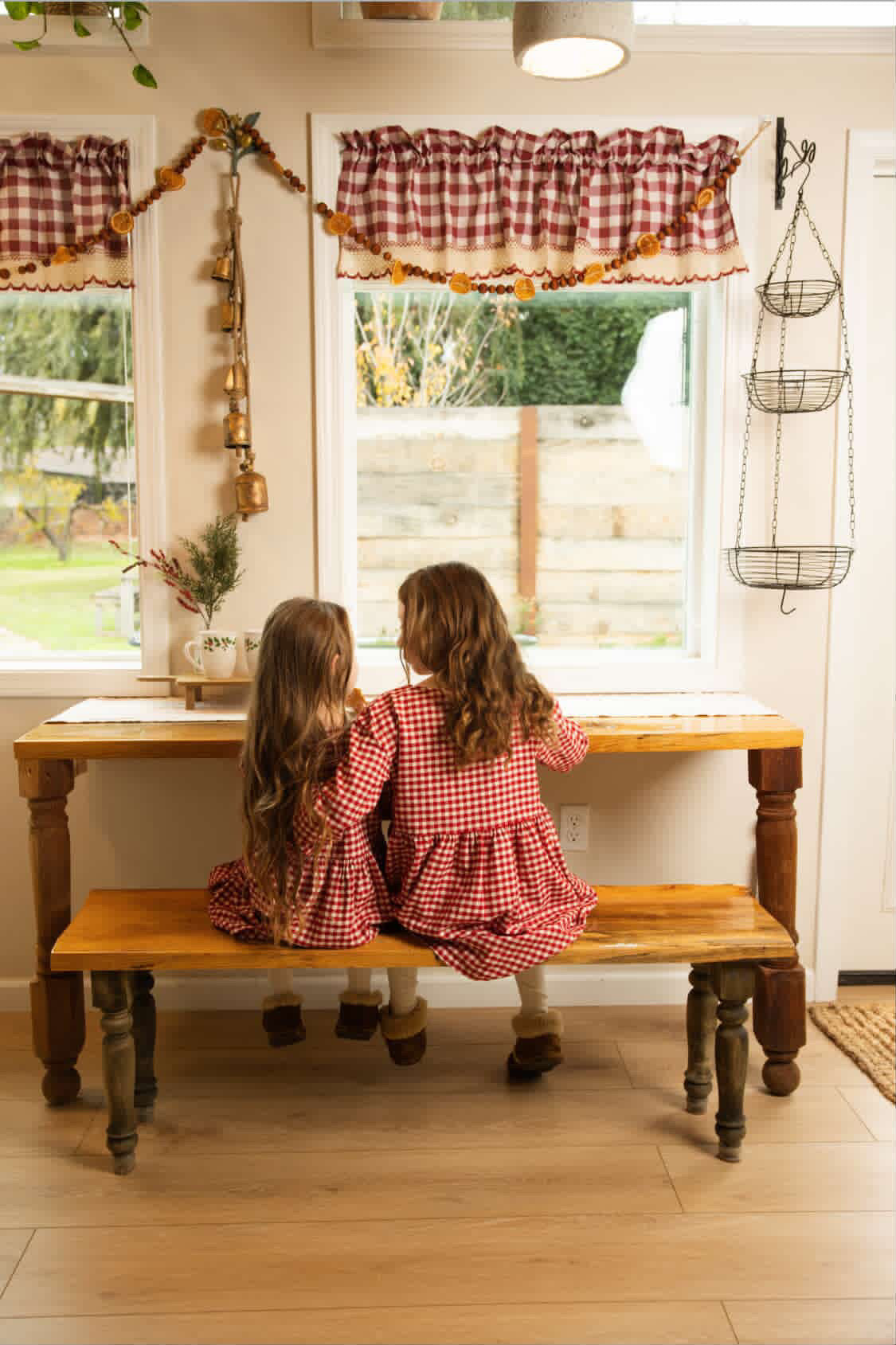 Orange Bead Garland {two sizes}