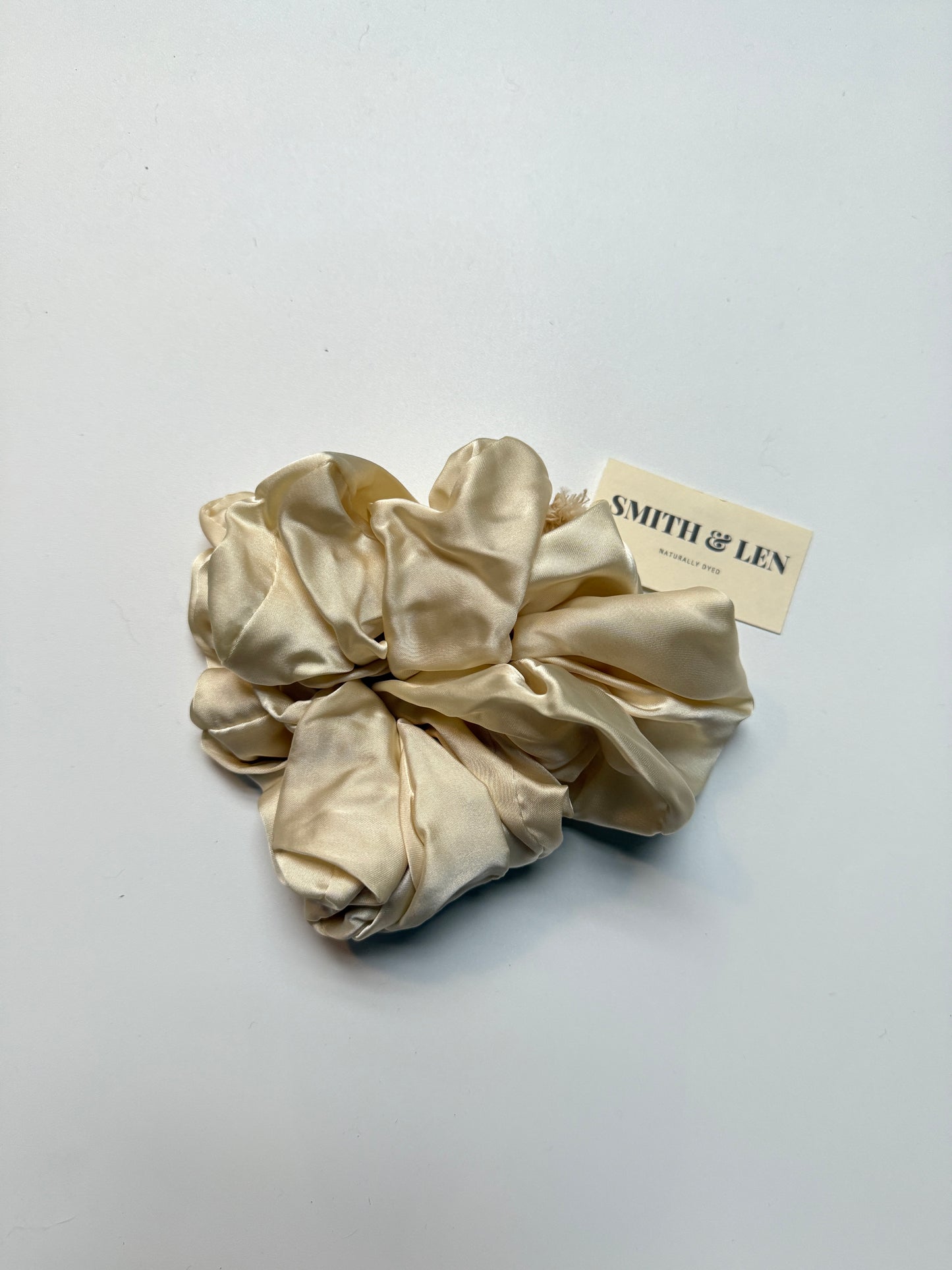 Tea Oversized Scrunchie